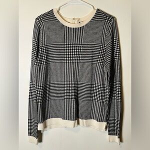 H&M patterned sweater size medium